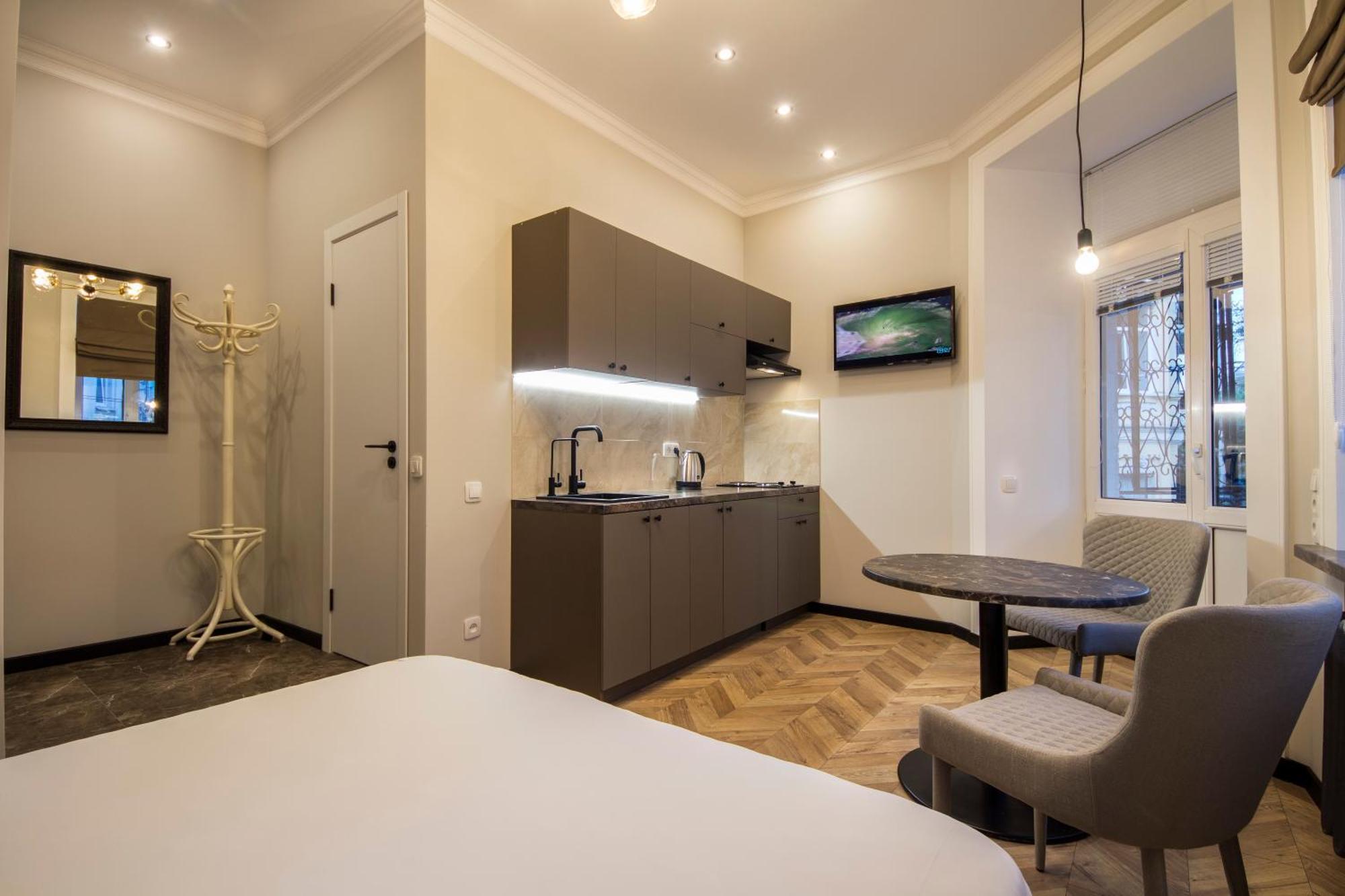 Self Check-In Apartments Maidan Area 基輔 外观 照片