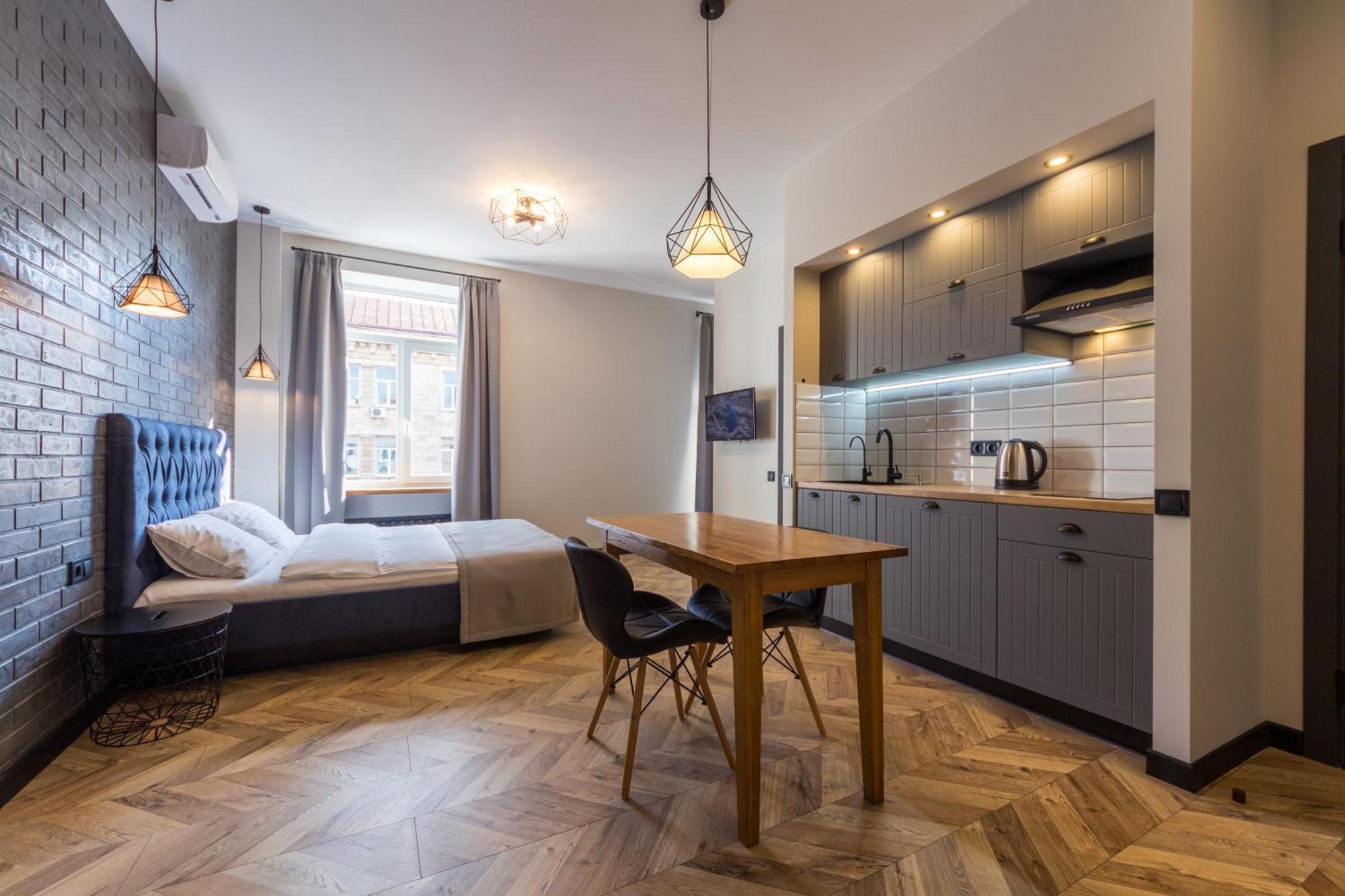 Self Check-In Apartments Maidan Area 基輔 外观 照片
